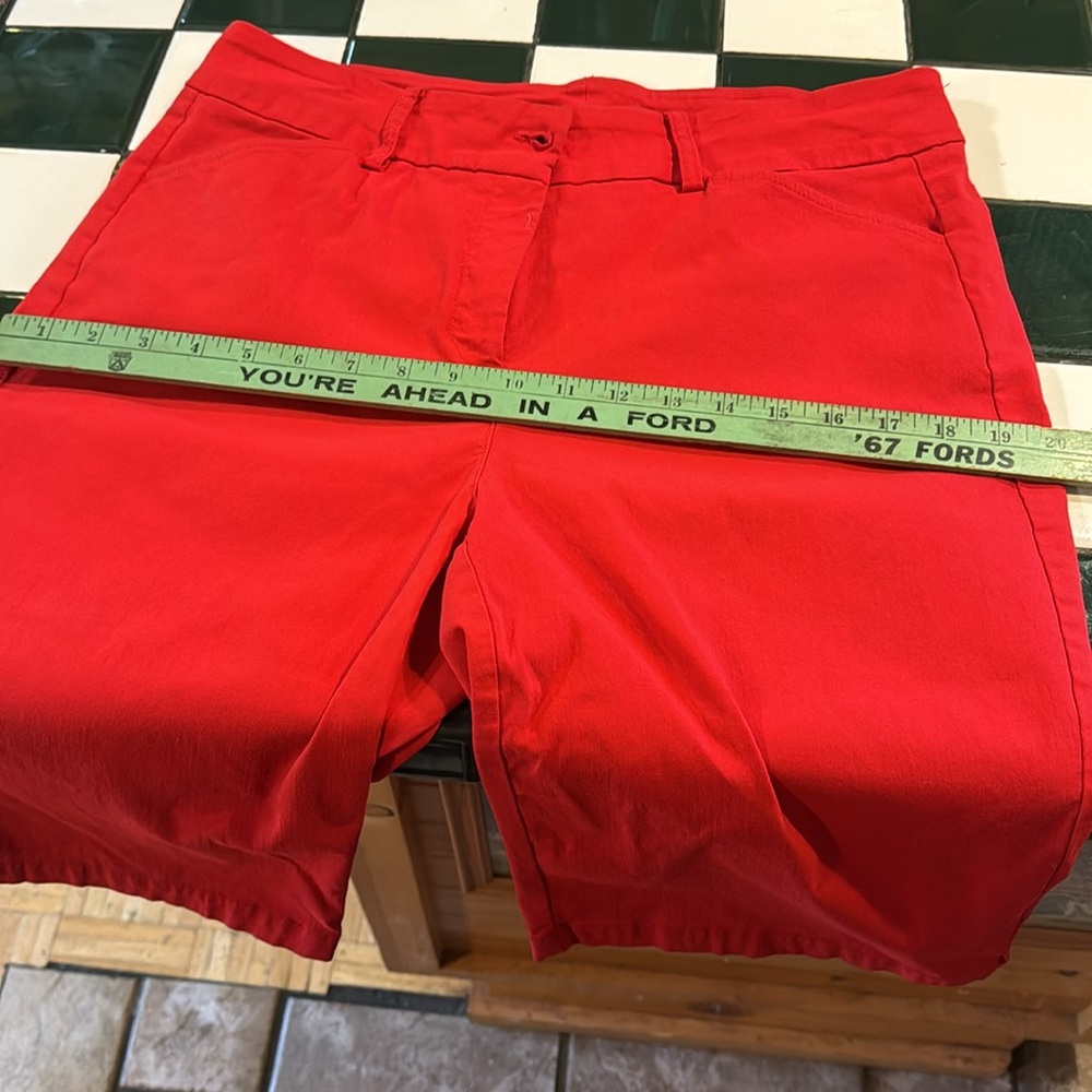Women's Pull-On Stretch red Bermuda Short, Ruby Rd size 16 - Picture 8 of 9